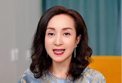 曾经的“新民歌一姐”,汤灿复出引热议:光环褪去后的真实人生!
